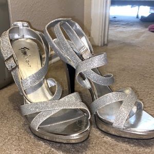 Fioni Night Silver Glitter Heels